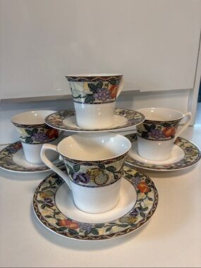 8 piece MIKASA Chelsea Court Cup and Saucer Set Discontinued